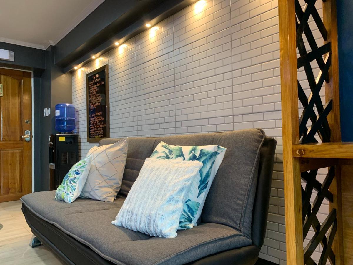 Clockworkorange Luxury Suites With Netflix Lapu-Lapu City Exterior foto