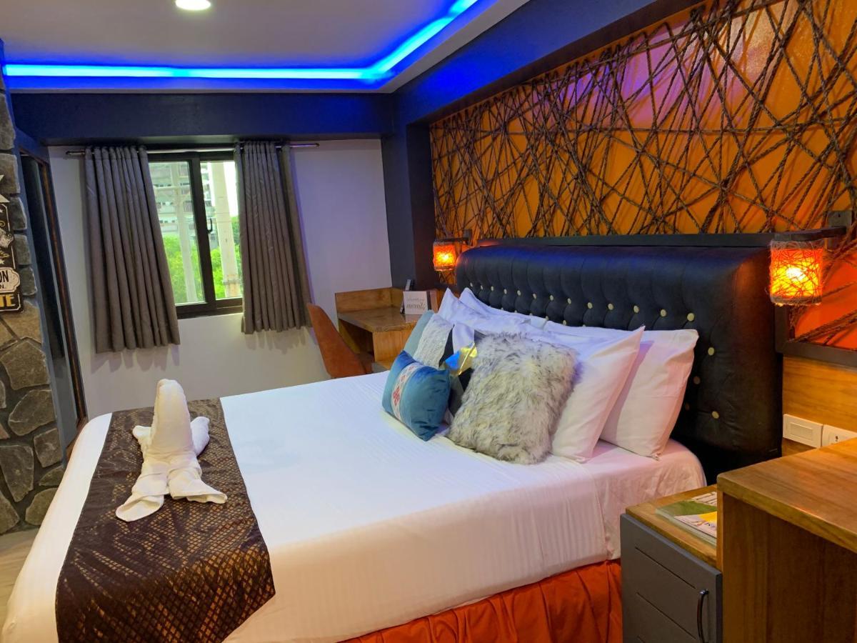 Clockworkorange Luxury Suites With Netflix Lapu-Lapu City Exterior foto