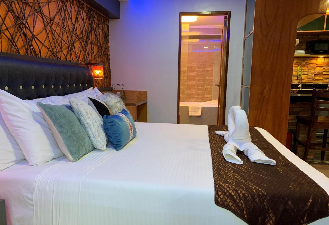 Clockworkorange Luxury Suites With Netflix Lapu-Lapu City Exterior foto