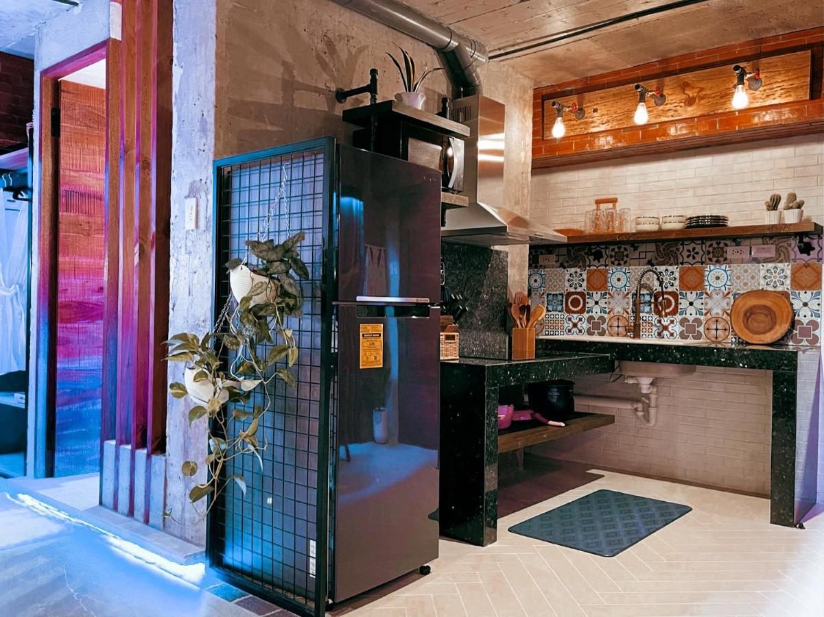 Clockworkorange Luxury Suites With Netflix Lapu-Lapu City Exterior foto