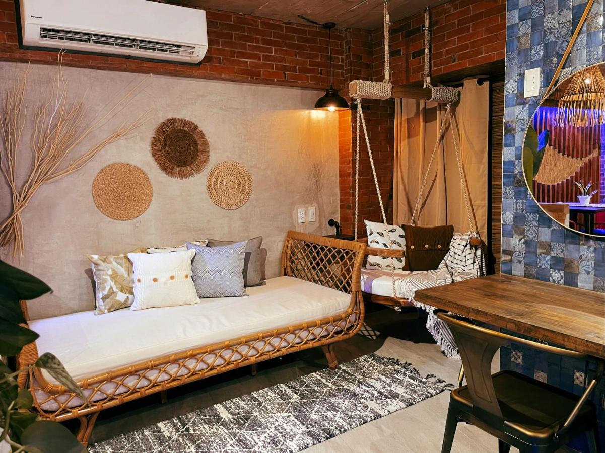 Clockworkorange Luxury Suites With Netflix Lapu-Lapu City Exterior foto