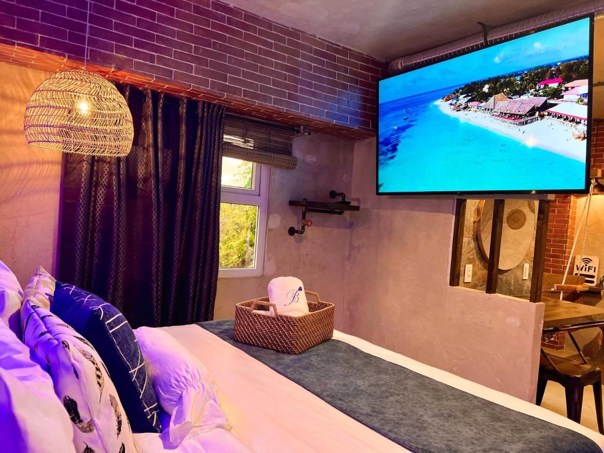 Clockworkorange Luxury Suites With Netflix Lapu-Lapu City Exterior foto
