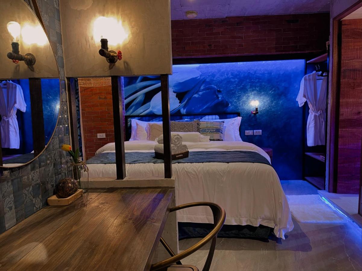Clockworkorange Luxury Suites With Netflix Lapu-Lapu City Exterior foto